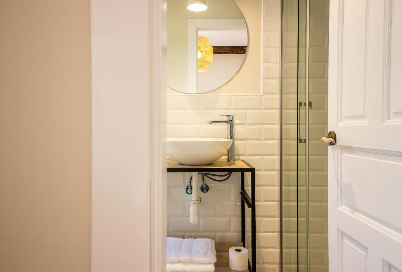 Hostal Lierganes Fluviarium Rooms Ngoại thất bức ảnh