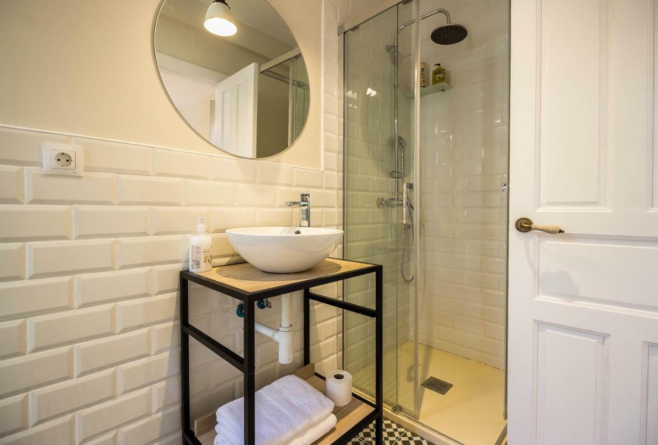 Hostal Lierganes Fluviarium Rooms Ngoại thất bức ảnh