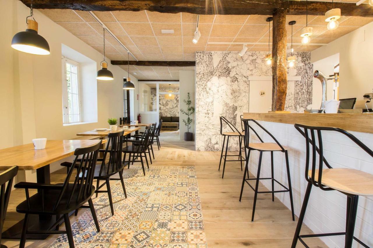 Hostal Lierganes Fluviarium Rooms Ngoại thất bức ảnh